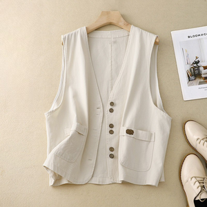 Coats & Jackets