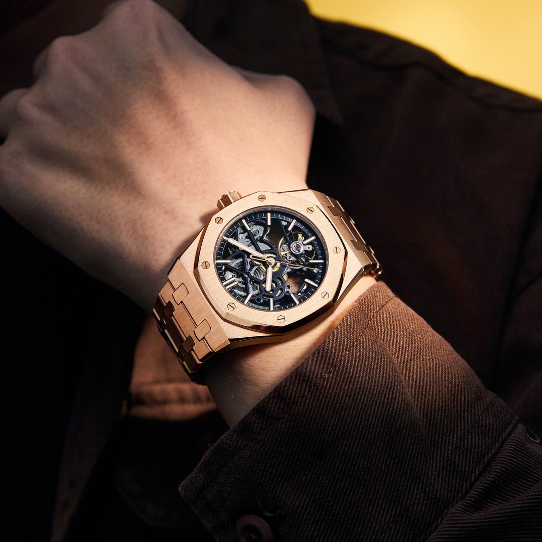 Dominus Watch