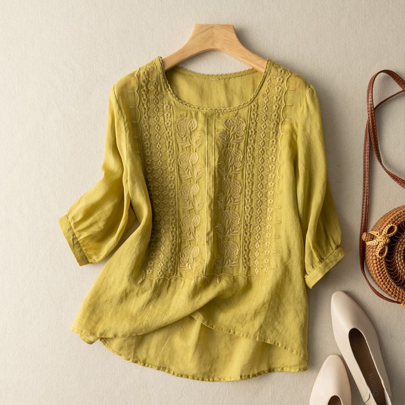 Élira Linen Blouse