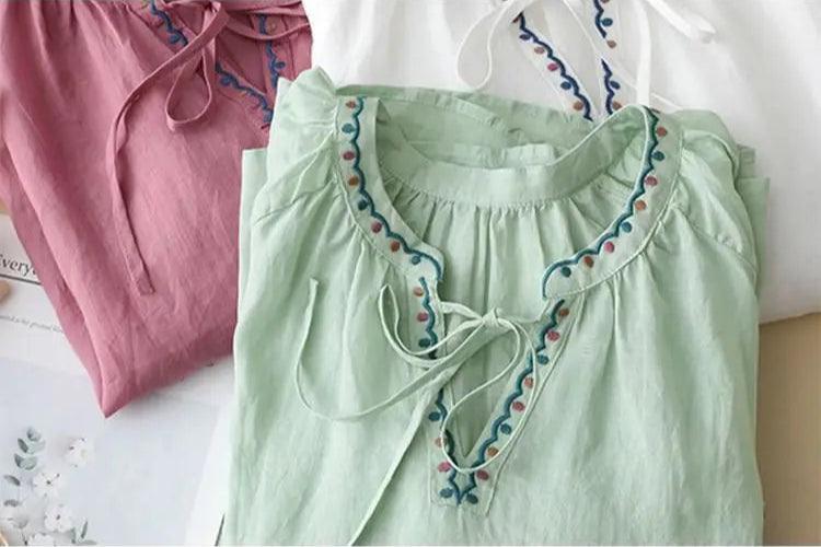 Clara Linen Blouse
