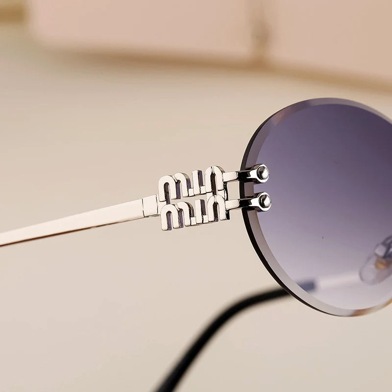 Victoria Shades