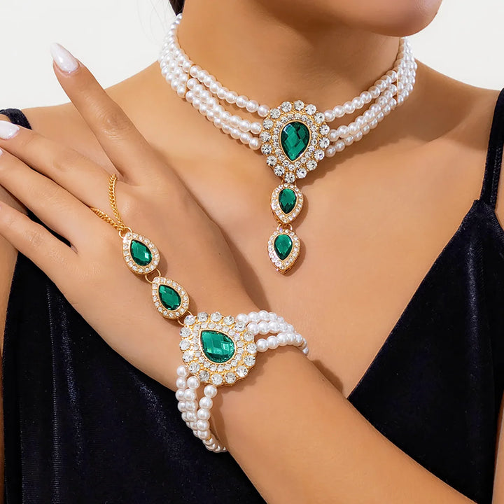 Verdeluxe Necklace &amp; Bracelet Set