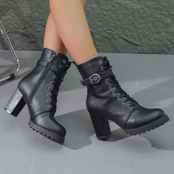 Aria Heel Boot
