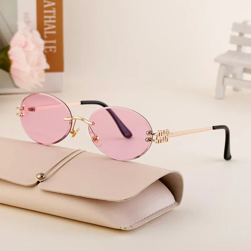 Victoria Shades