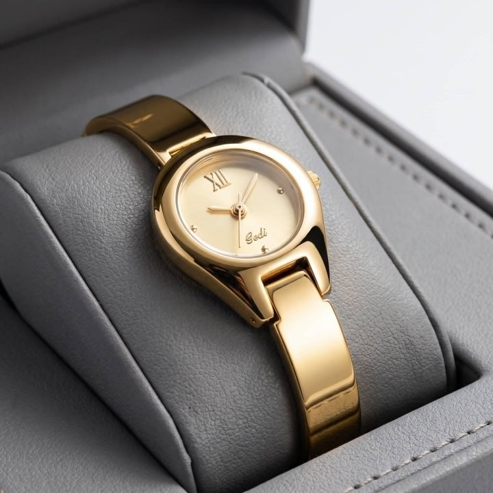 Amélia Watch