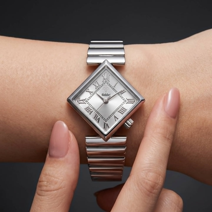 Aurenna Watch