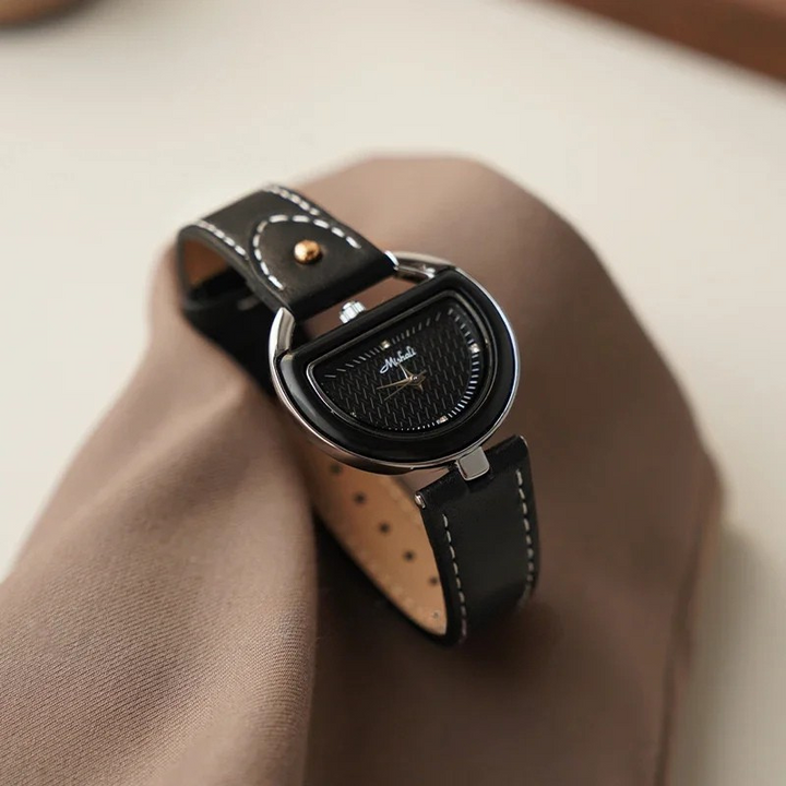 Nova Dial Watch