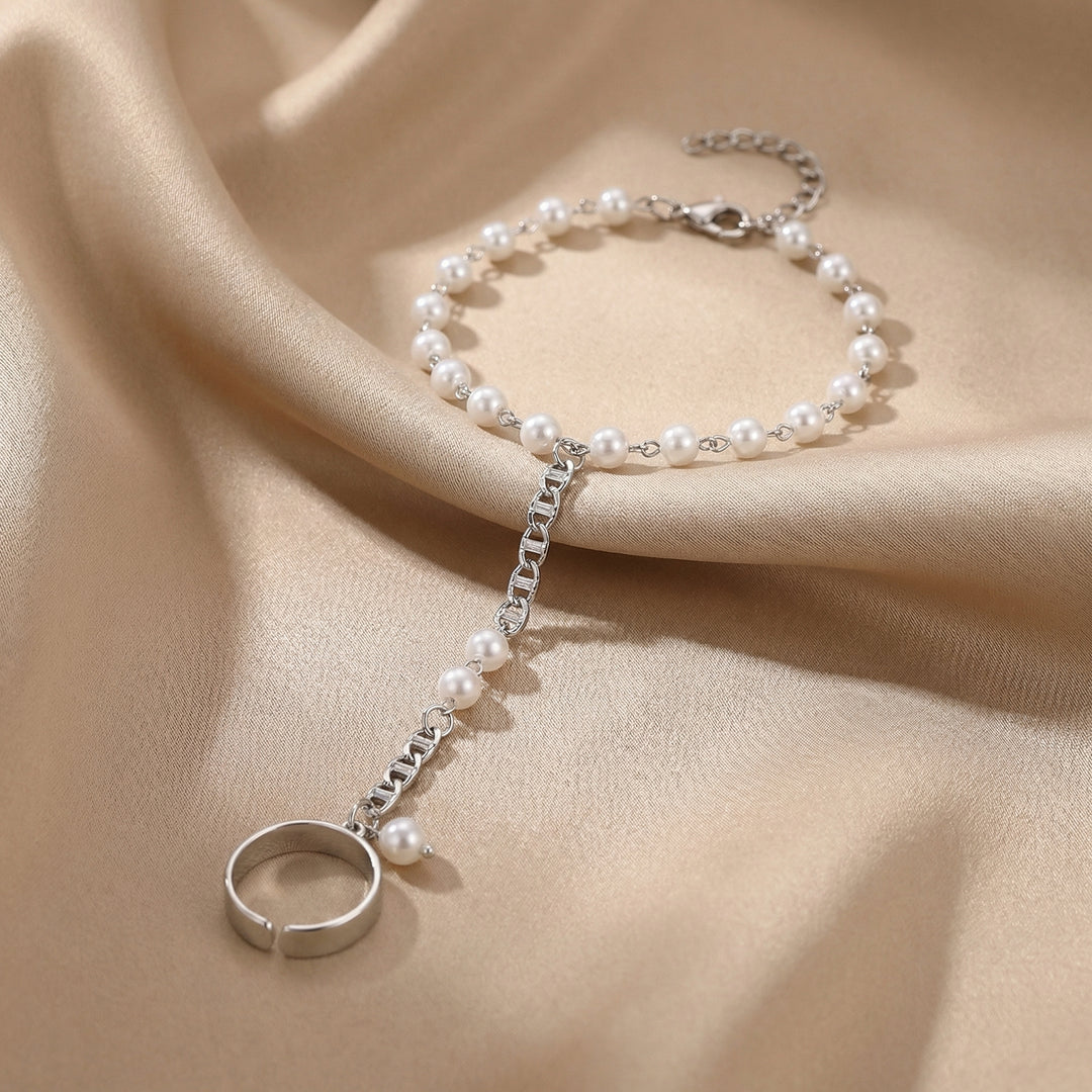 Verona Loop Bracelet
