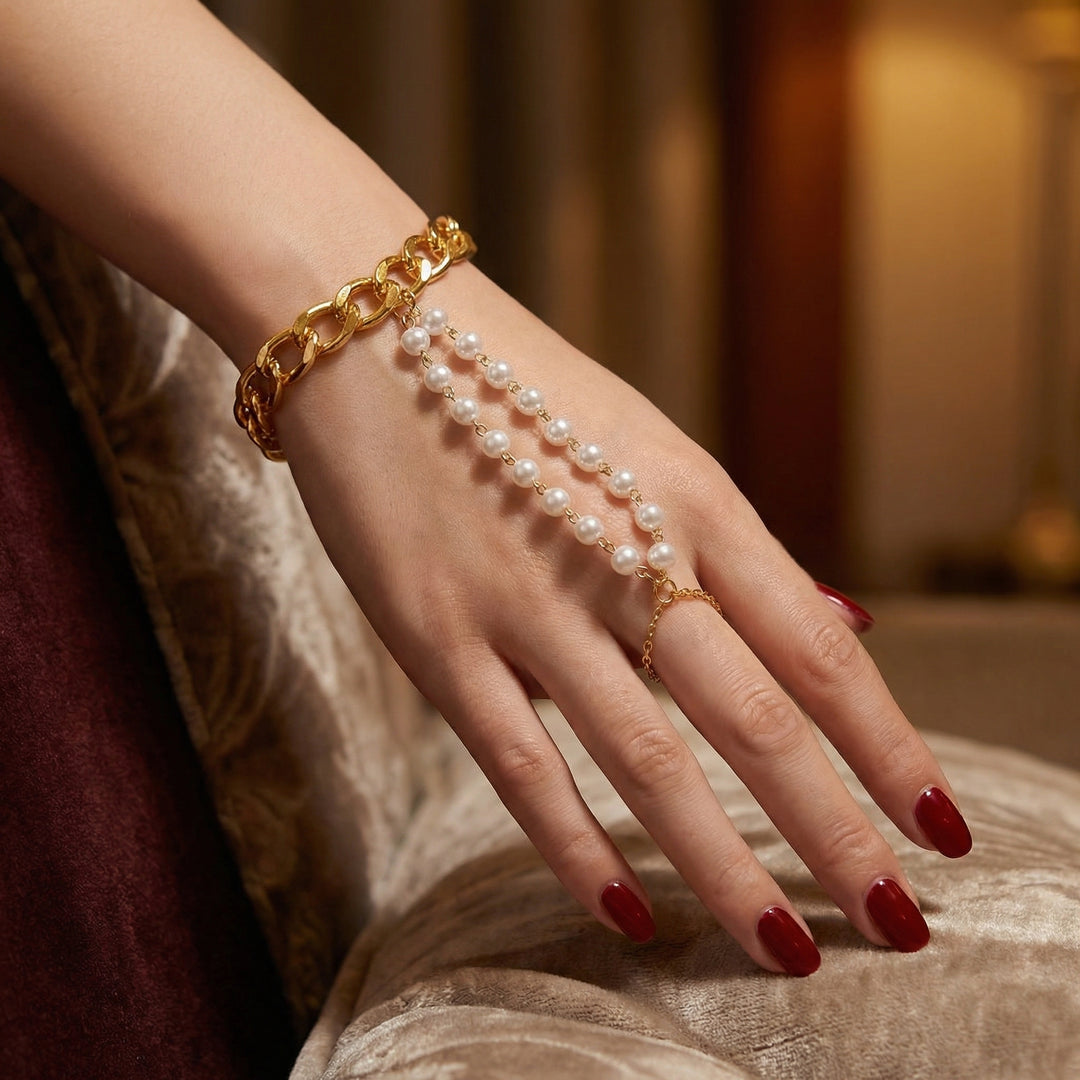 Verona Loop Bracelet