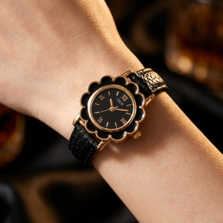 Caroline Watch