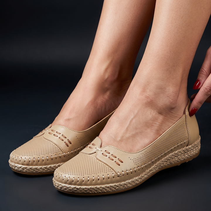 Amorette Loafers