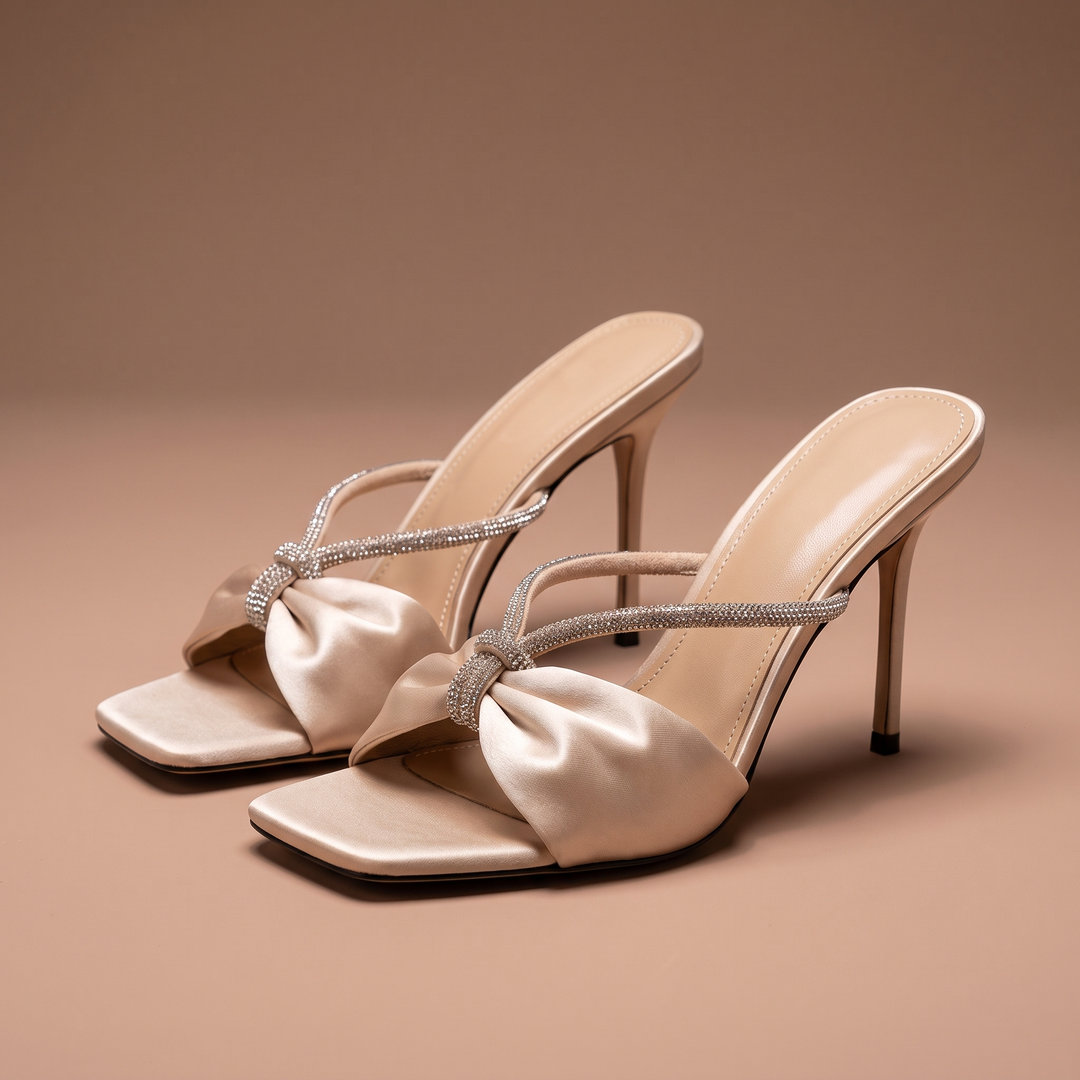Daphne Heels